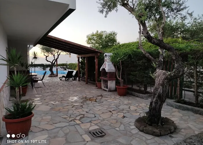 Max San Nicola Arcella